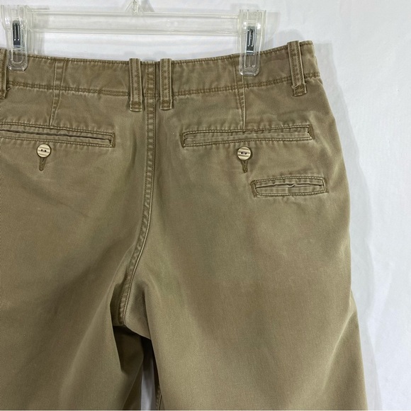 Old Navy Men’s Khaki Shorts - Picture 4 of 7